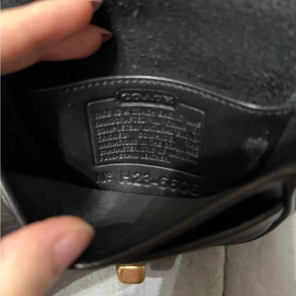 Vintage Coach Mini Watson Crossbody Bag - Picture 5 of 6
